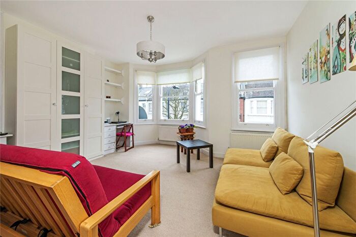 1 Bedroom Flat To Rent In Ashcombe Street, Fulham, SW6