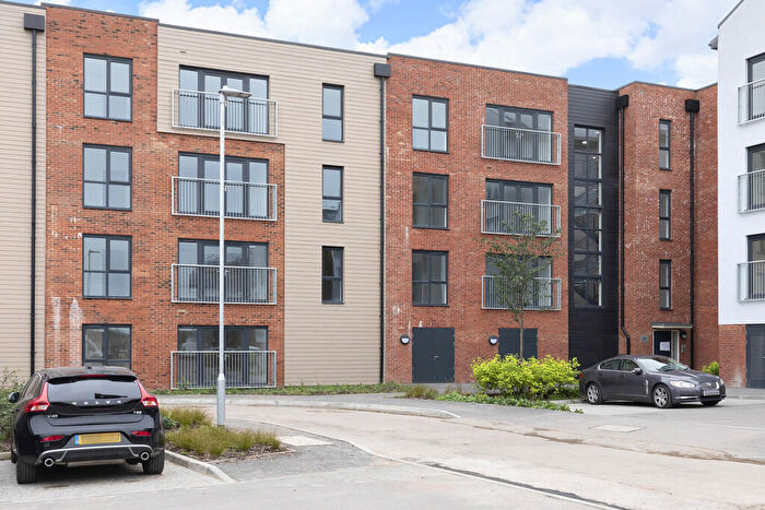 1 Bedroom Apartment To Rent In The Waterfront, Gloucester, GL2