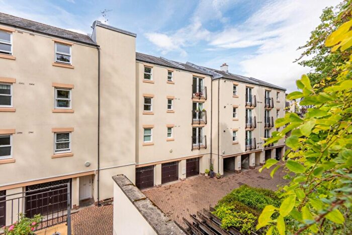 3 Bedroom Apartment For Sale In Kings Mews, Hexham, NE46