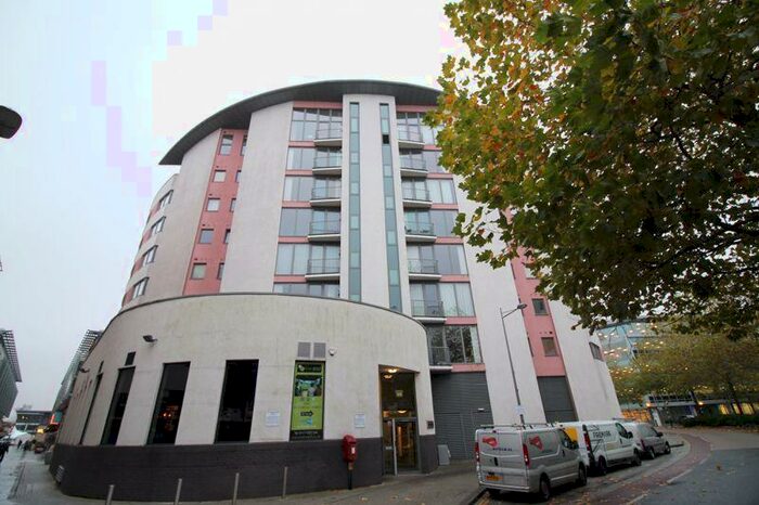 1 Bedroom Flat To Rent In Canons Way, City Centre, BS1
