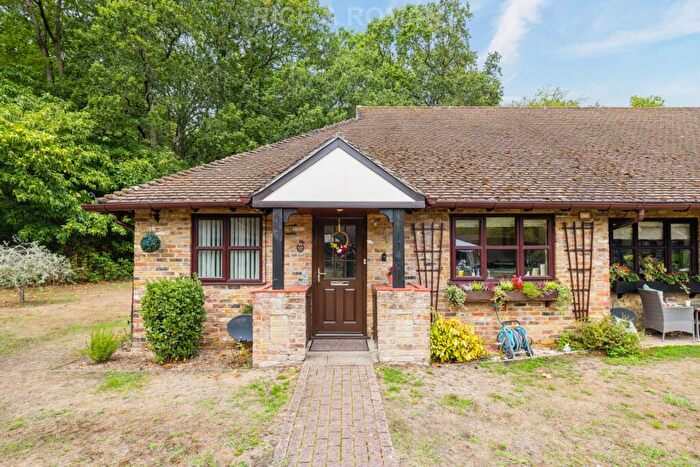 2 Bedroom Retirement Property For Sale In Meridian Court, Ascot, SL5