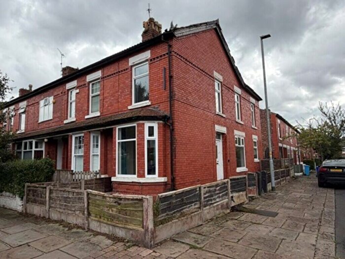 3 Bedroom End Of Terrace House For Sale In Albemarle Road, Chorlton, M21