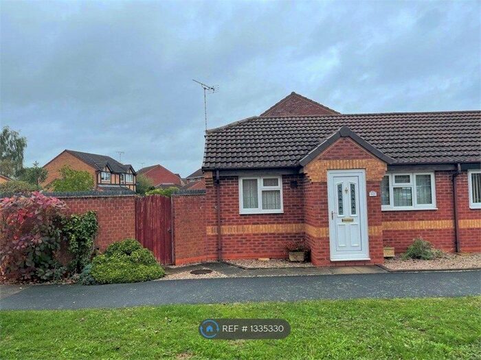 1 Bedroom Bungalow To Rent In Lingfield Road, Branston, Burton-On-Trent, DE14