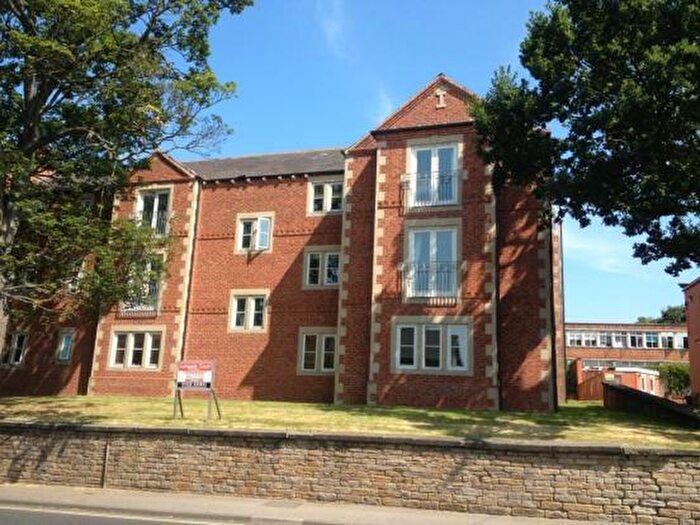 2 Bedroom Apartment To Rent In Ashgate Court Mews, Fairfield Road, Chesterfield, Derbyshire, S40