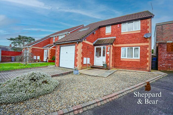 4 Bedroom Detached House For Sale In Parish Gardens, Rumney, Cardiff, CF3