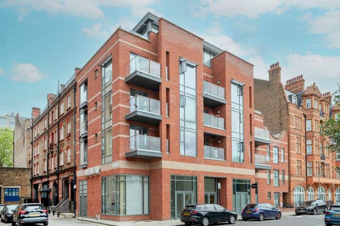 2 Bedroom Flat To Rent In Avonmore Road, Kensington, London, W14