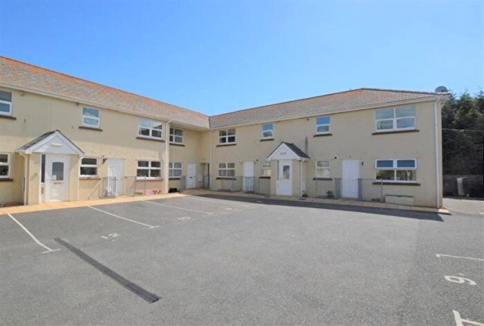 2 Bedroom Flat To Rent In Albion Court, Brixham, TQ5
