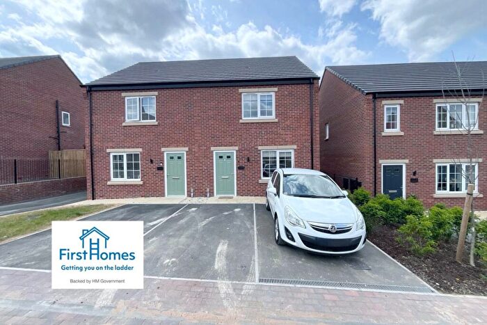 3 Bedroom Semi-Detached House For Sale In Whetstone Drive, Harthill, Sheffield, Rotherham, S26