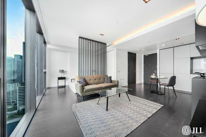 Studio To Rent In Marsh Wall, London, E14