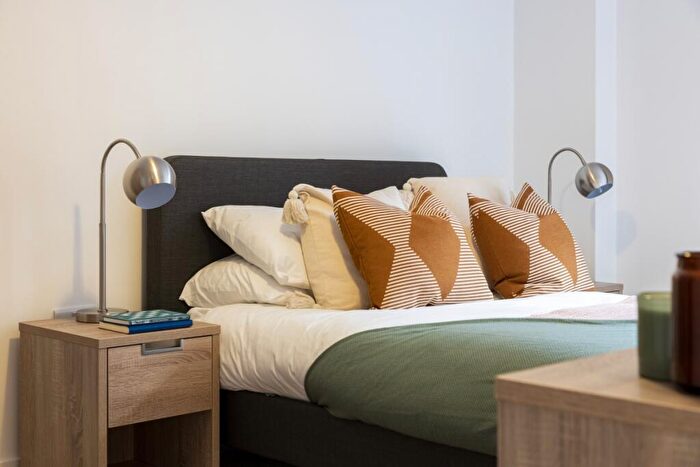 2 Bedroom Flat To Rent In Allegro, Exchange Square, B4