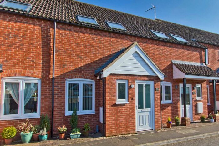 2 Bedroom Terraced House To Rent In Whitsands Mews, Swaffham, PE37