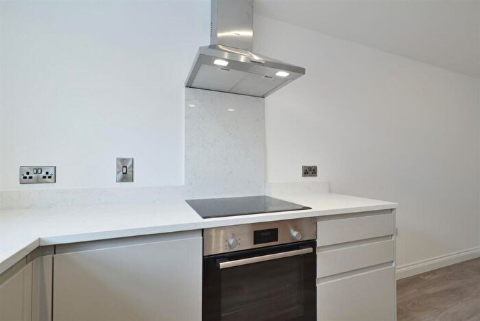 3 Bedroom Town House For Sale In St Nicholas Close, Broomy Hill, Hereford, HR4