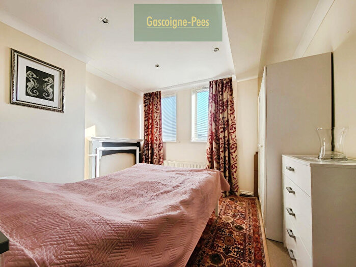 1 Bedroom Flat To Rent In Dukes Court, Farnborough, GU14