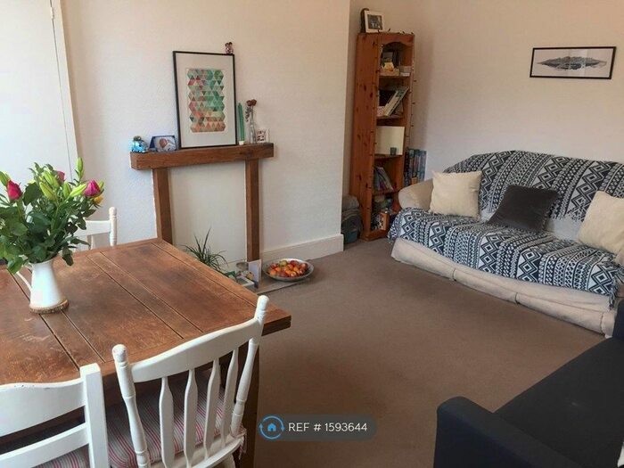 2 Bedroom Flat To Rent In Northcote Street, Newcastle Upon Tyne, NE4