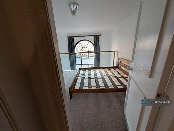 1 Bedroom Flat To Rent In Lynedoch Street, Glasgow, G3