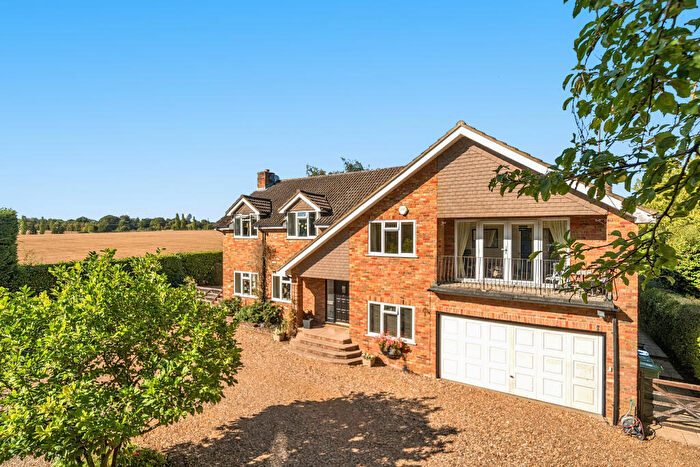 5 Bedroom Detached House For Sale In Hogpits Bottom, Hemel Hempstead, HP3