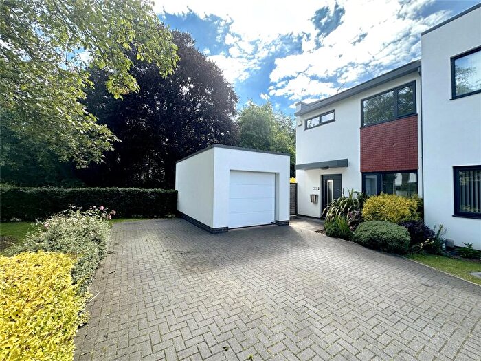 3 Bedroom Semi-Detached House To Rent In Topsham, Exeter, EX3