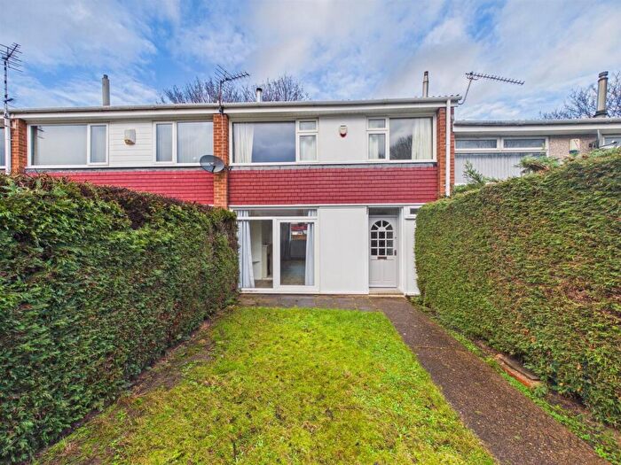 3 Bedroom Terraced House For Sale In Glenlivet Gardens, Clifton, Nottingham, NG11