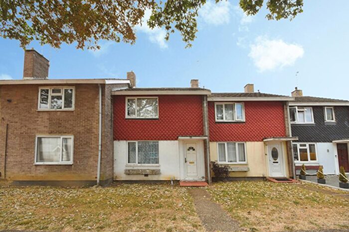 2 Bedroom Terraced House For Sale In Butneys, Basildon, Essex, SS14