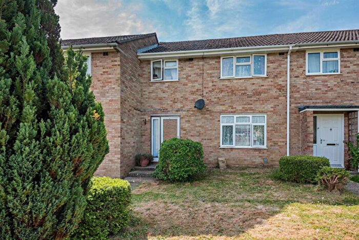 3 Bedroom Terraced House For Sale In Wood Park, Ludgershall, SP11