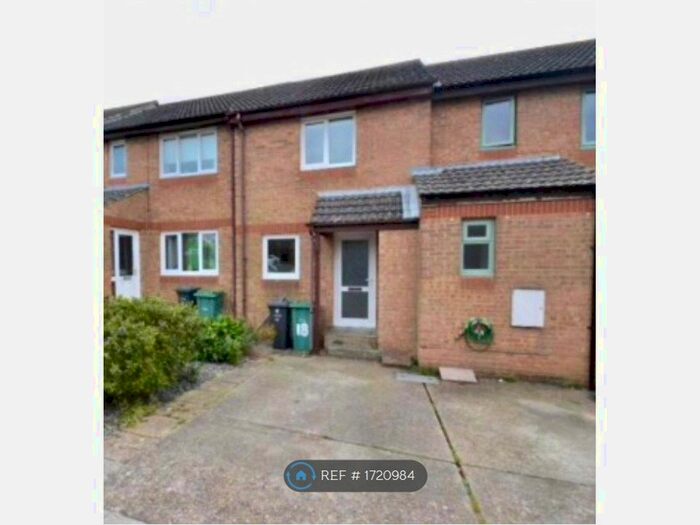 2 Bedroom Terraced House To Rent In Meadow View Close, Ryde, PO33