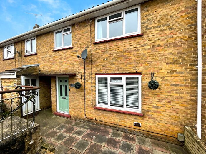 3 Bedroom Terraced House For Sale In King George Road, Walderslade, Chatham, ME5