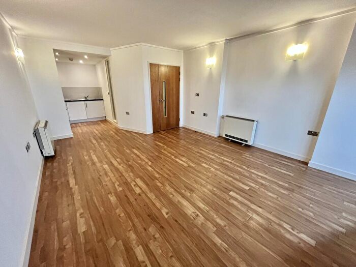 2 Bedroom Apartment To Rent In Belward Street, Nottingham, NG1