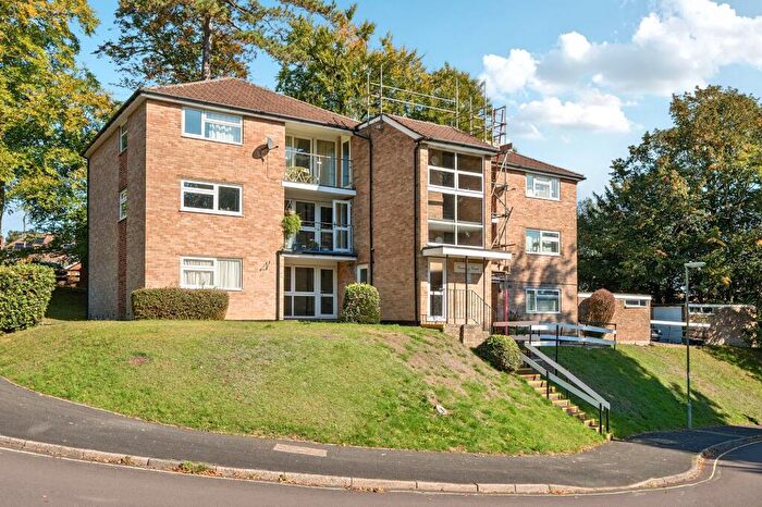 2 Bedroom Apartment To Rent In Northlands Drive, Coventry Court Northlands Drive, SO23