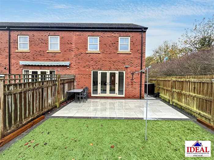 3 Bedroom End Terrace House For Sale In Stretton Street, Adwick-Le-Street, DN6