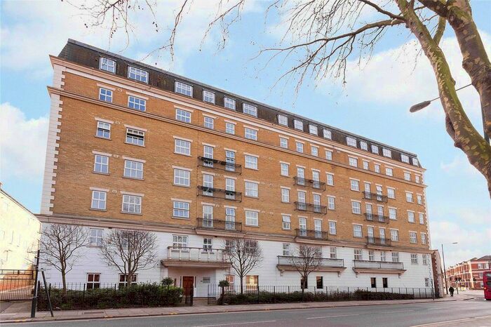 2 Bedroom Flat To Rent In Clapham Park Road, London, SW4