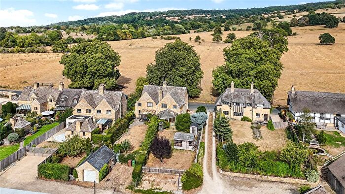 3 Bedroom Semi-Detached House For Sale In Snowshill Road, Broadway, Worcestershire, WR12