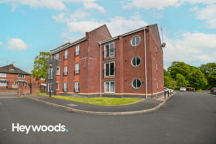 2 Bedroom Apartment To Rent In Victoria House, Scholars Court, Penkhull, ST4
