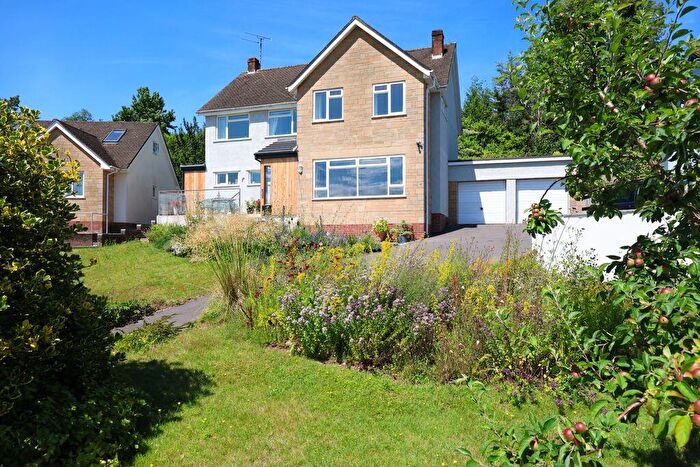 4 Bedroom Detached House For Sale In Lodge Drive | Long Ashton, BS41