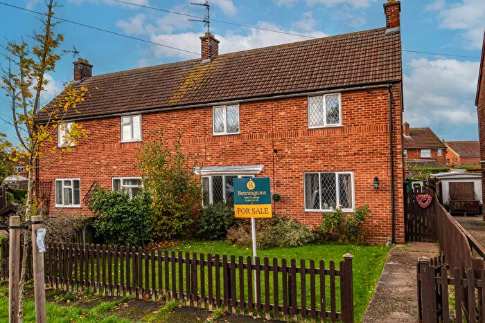 3 Bedroom Semi-Detached House For Sale In North Crescent, Bottesford, Nottingham, Nottinghamshire, NG13