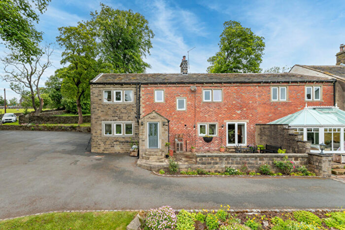 4 Bedroom House For Sale In Oldfield Lane, Oldfield, West Yorkshire, BD22