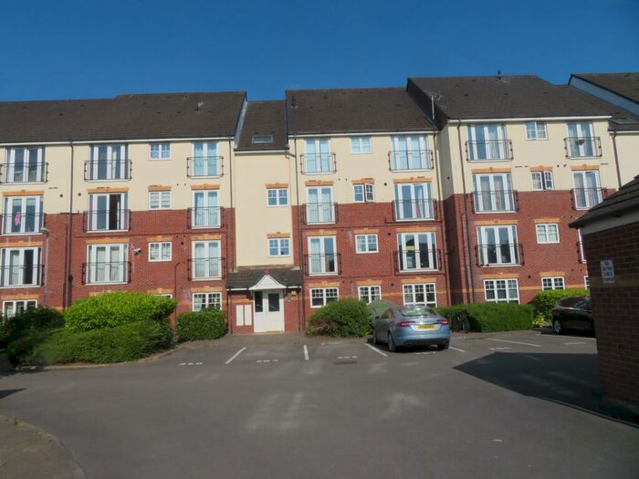 2 Bedroom Apartment To Rent In Sandycroft Avenue, Wythenshawe, M22