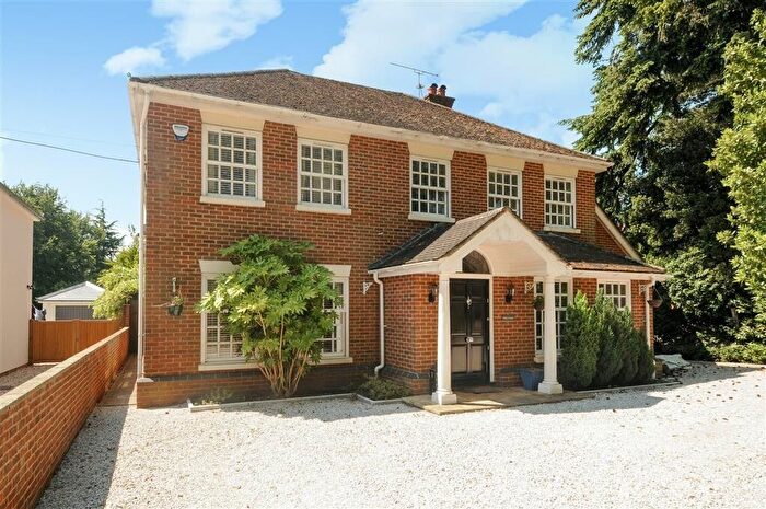 5 Bedroom Detached House For Sale In Chazey Road, Caversham, Reading, Berkshire, RG4