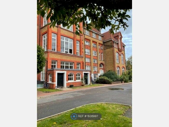 2 Bedroom Flat To Rent In Lansdowne Drive, London, E8