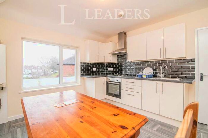 1 Bedroom Flat To Rent In Parsons Hill, Birmingham, B30