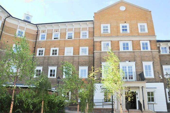 1 Bedroom Apartment To Rent In Lyttleton House (Chancellors Place), Broomfield Road, Chelmsford, CM1