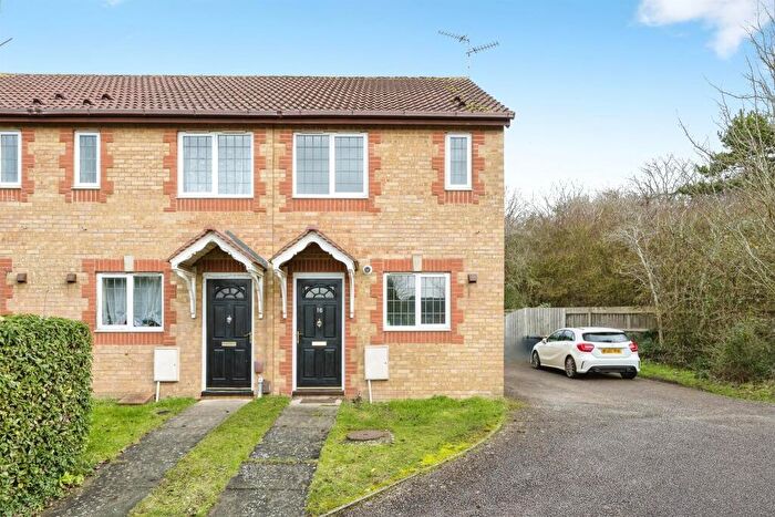 2 Bedroom End Of Terrace House For Sale In Lornas Field, Hampton Hargate, Peterborough, PE7