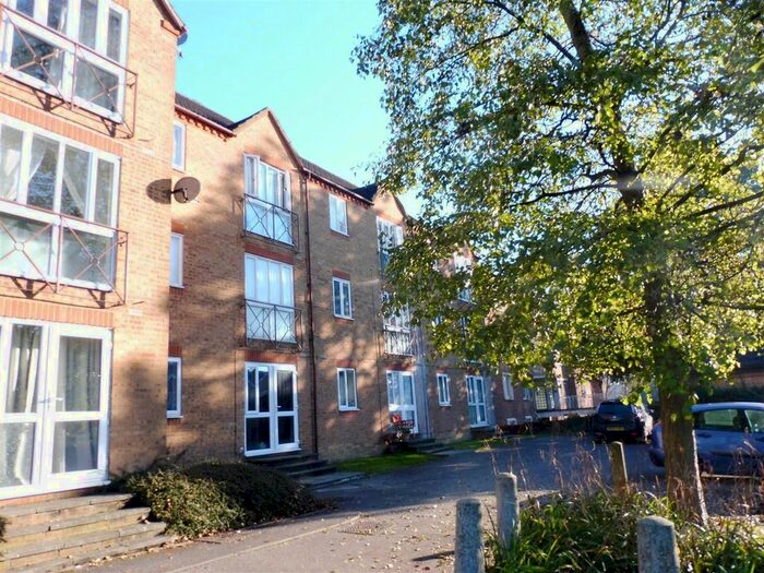 1 Bedroom Flat To Rent In Hill Lane, Southampton, SO15