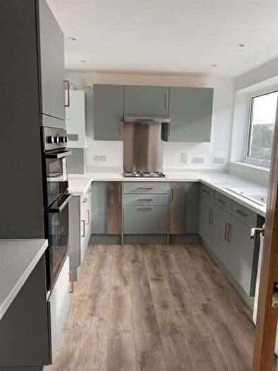 3 Bedroom Apartment To Rent In Upper Lamphey Road, Pembroke, SA71