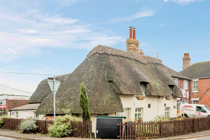3 Bedroom Property For Sale In Bedford Road, Ravensden, Bedford, MK44