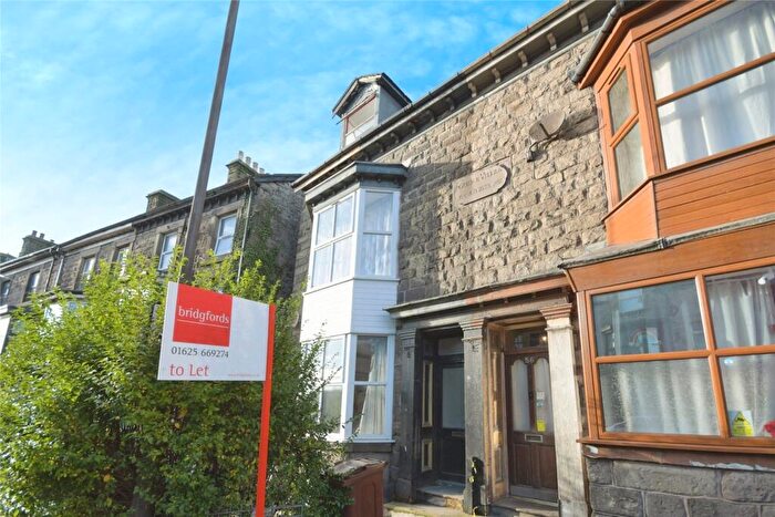 4 Bedroom Town House For Sale In Fairfield Road, Buxton, Derbyshire, SK17