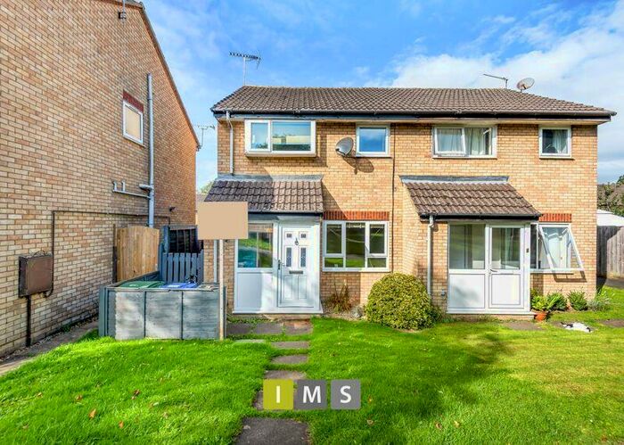 3 Bedroom Detached House To Rent In Fenton Rise, Brackley, NN13