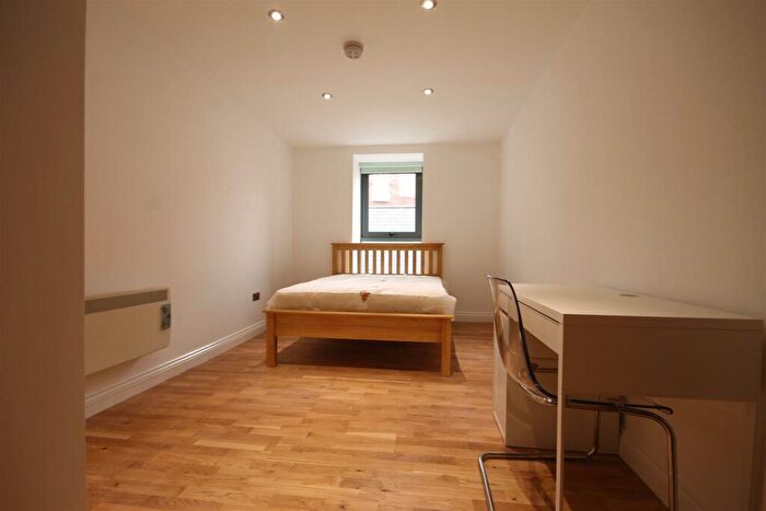 2 Bedroom Apartment To Rent In Falconars House, City Centre, NE1