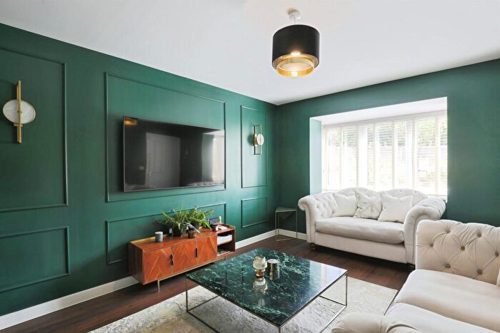 4 Bedroom Detached House For Sale In Daffodil Drive, Lydney, GL15