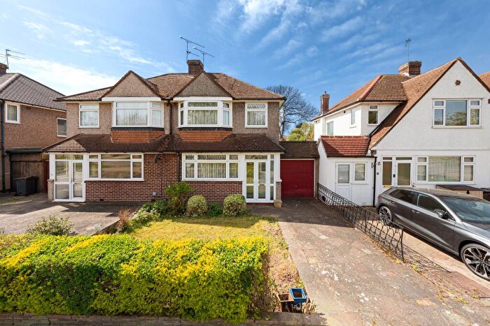 3 Bedroom Semi-Detached House For Sale In Gillmans Road, Orpington, Kent, BR5