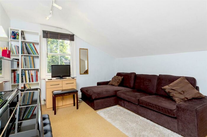 1 Bedroom Property To Rent In Laitwood Road, London, SW12